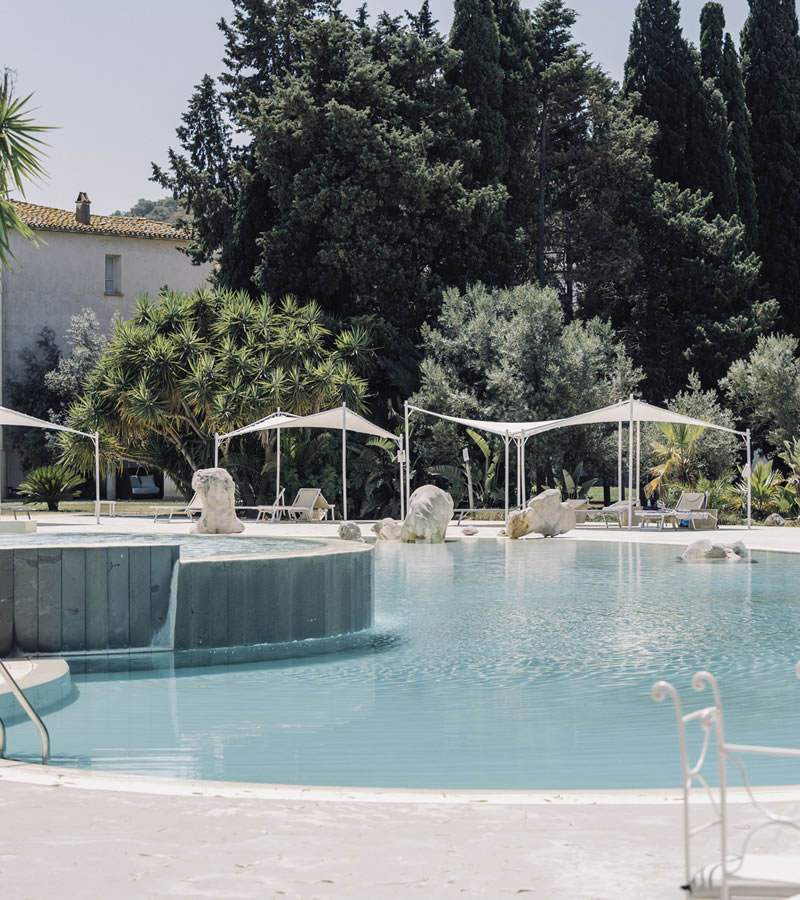hotel tarthesh guspini sardegna piscina